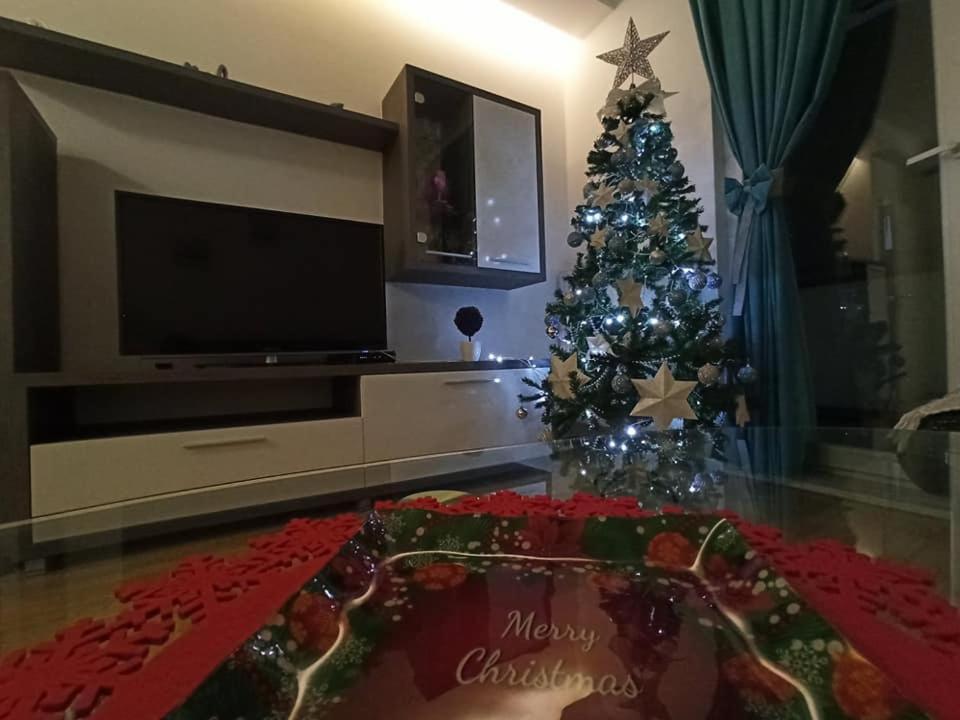 Omega Hotell Doboj Eksteriør bilde