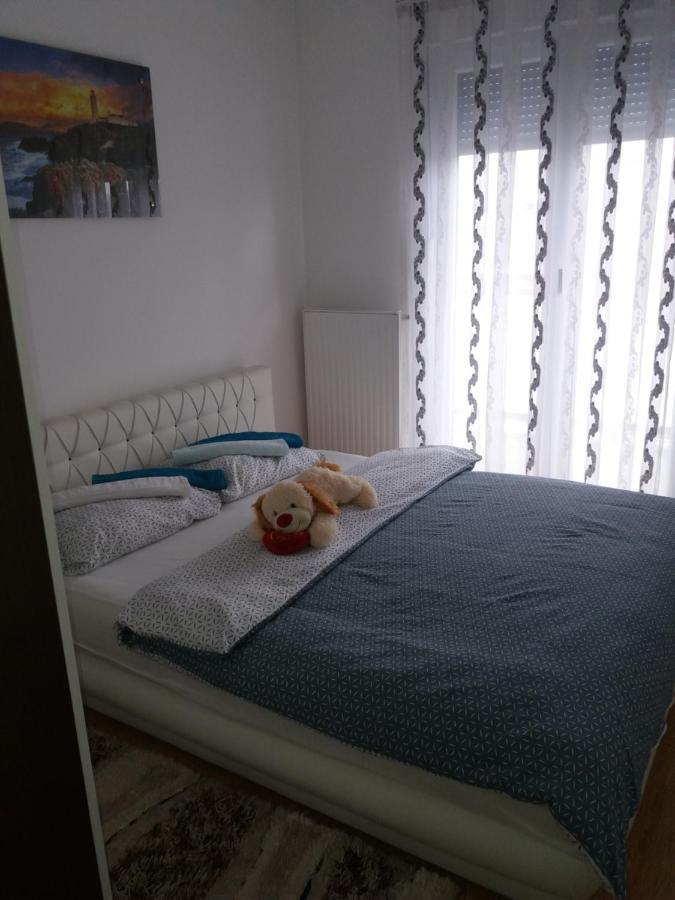 Omega Hotell Doboj Eksteriør bilde